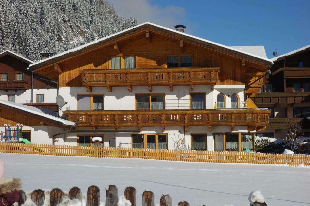 Апартаменты Haus Stern Нойштифт-им-Штубайталь Экстерьер фото